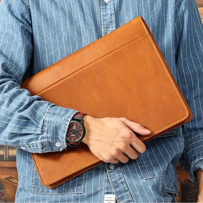 Conférencier Cuir Homme